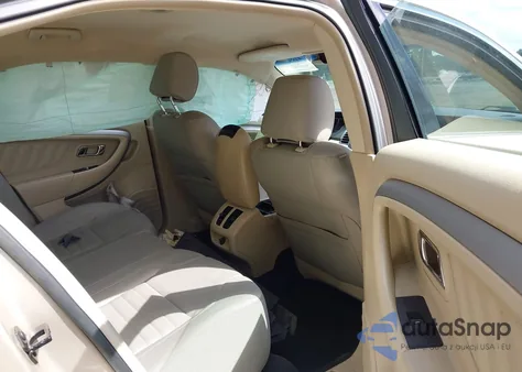 2017 Ford Taurus Se z USA, uszkodzony, nr VIN 1FAHP2D83HG114352